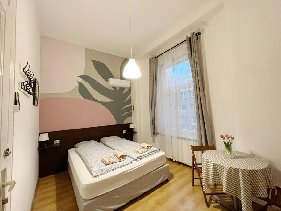12# Sunflower Cozy Apartment บูดาเปสต์ ภายนอก รูปภาพ
